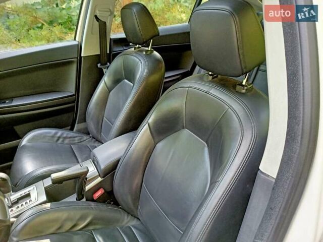 Белый МГ 6, объемом двигателя 1.8 л и пробегом 174 тыс. км за 6300 $, фото 27 на Automoto.ua