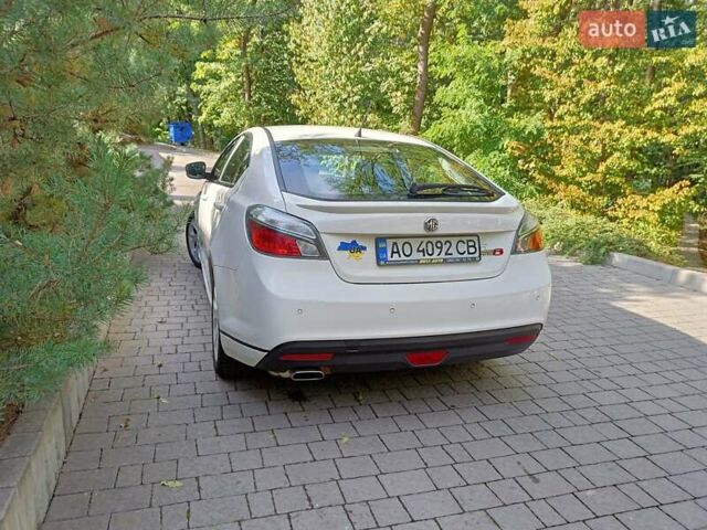 Белый МГ 6, объемом двигателя 1.8 л и пробегом 174 тыс. км за 6300 $, фото 5 на Automoto.ua