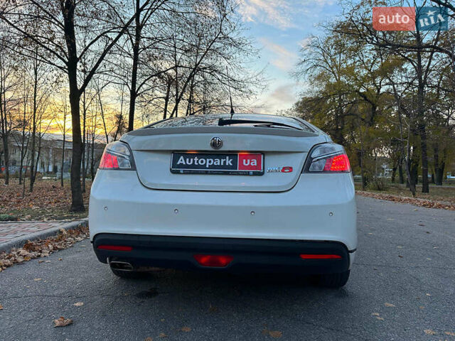 Білий МГ 6, об'ємом двигуна 1.8 л та пробігом 137 тис. км за 6490 $, фото 7 на Automoto.ua