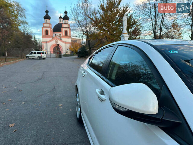 Білий МГ 6, об'ємом двигуна 1.8 л та пробігом 137 тис. км за 6490 $, фото 15 на Automoto.ua