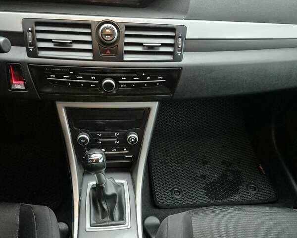 МГ 6 2013 в Киеве на Automoto.ua Черный МГ 6, объемом двигателя 1.8 л и пробегом 103 тыс. км за 5900 $, фото 11 на Automoto.ua