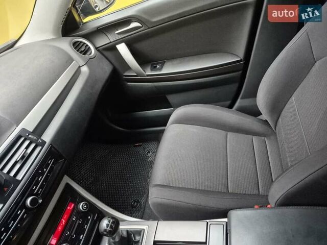 МГ 6 2013 в Киеве на Automoto.ua Черный МГ 6, объемом двигателя 1.8 л и пробегом 103 тыс. км за 5900 $, фото 3 на Automoto.ua