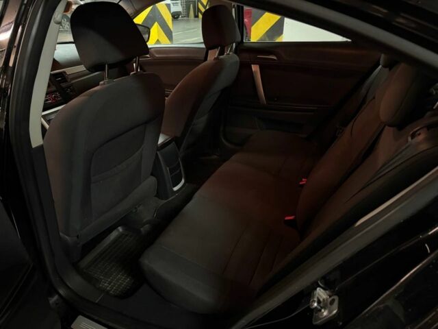Черный МГ 6, объемом двигателя 1.8 л и пробегом 121 тыс. км за 3799 $, фото 7 на Automoto.ua