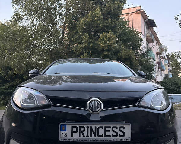 Черный МГ 6, объемом двигателя 1.8 л и пробегом 119 тыс. км за 5900 $, фото 3 на Automoto.ua