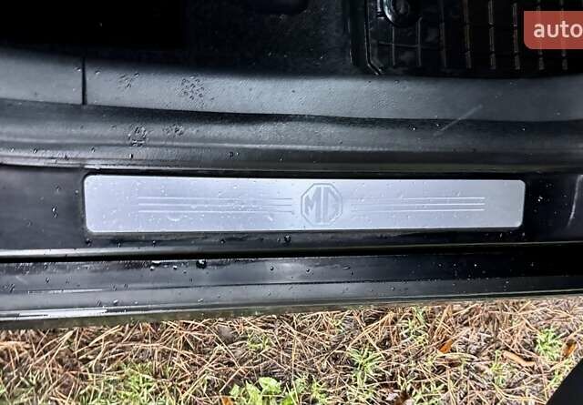 Черный МГ 6, объемом двигателя 1.8 л и пробегом 127 тыс. км за 5999 $, фото 26 на Automoto.ua
