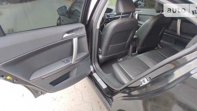 Черный МГ 6, объемом двигателя 1.8 л и пробегом 140 тыс. км за 5500 $, фото 3 на Automoto.ua