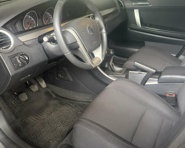 Серый МГ 6, объемом двигателя 1.8 л и пробегом 58 тыс. км за 5500 $, фото 5 на Automoto.ua
