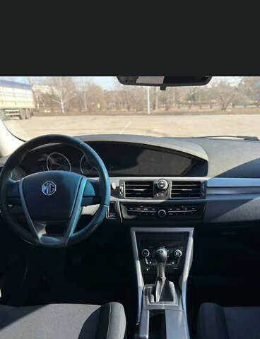 МГ 6 2012 в Запорожье на Automoto.ua Серый МГ 6, объемом двигателя 1.8 л и пробегом 58 тыс. км за 5800 $, фото 3 на Automoto.ua