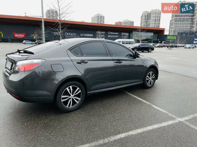 Серый МГ 6, объемом двигателя 1.8 л и пробегом 99 тыс. км за 4750 $, фото 11 на Automoto.ua