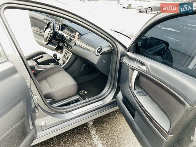 Серый МГ 6, объемом двигателя 1.8 л и пробегом 99 тыс. км за 4750 $, фото 19 на Automoto.ua