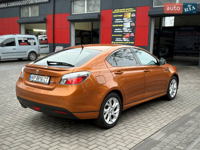 Помаранчевий МГ 6, об'ємом двигуна 1.8 л та пробігом 117 тис. км за 6500 $, фото 3 на Automoto.ua