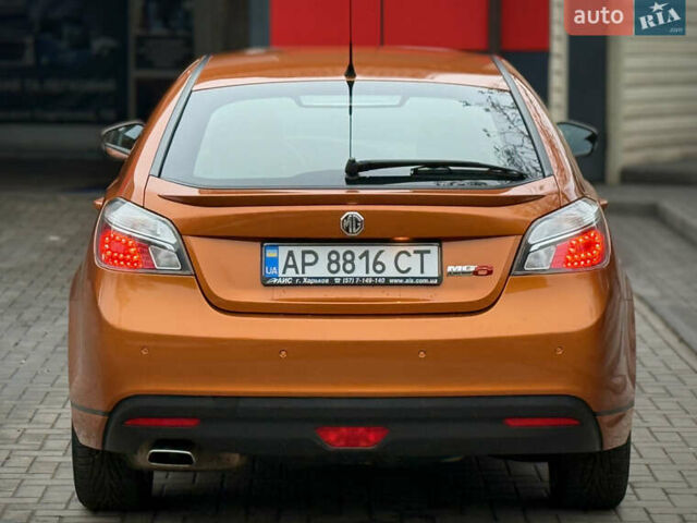 Помаранчевий МГ 6, об'ємом двигуна 1.8 л та пробігом 117 тис. км за 6500 $, фото 15 на Automoto.ua