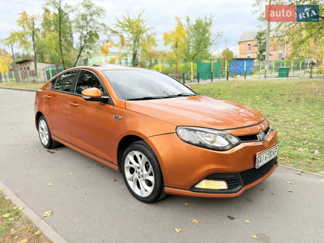 Помаранчевий МГ 6, об'ємом двигуна 1.8 л та пробігом 158 тис. км за 5850 $, фото 27 на Automoto.ua