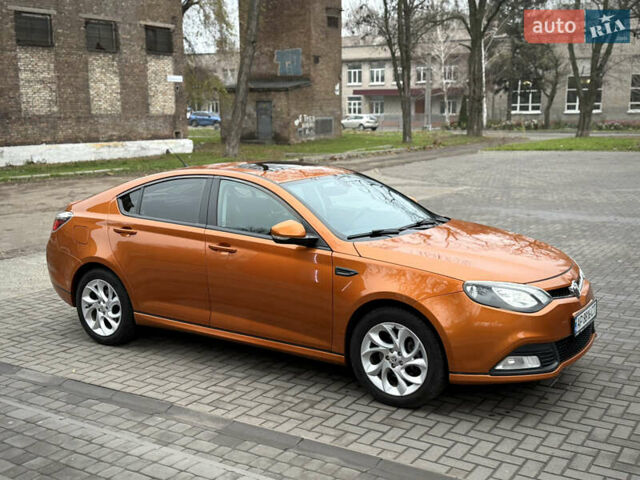 Помаранчевий МГ 6, об'ємом двигуна 1.8 л та пробігом 117 тис. км за 6500 $, фото 4 на Automoto.ua