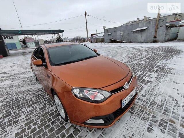 Оранжевый МГ 6, объемом двигателя 1.8 л и пробегом 154 тыс. км за 7200 $, фото 14 на Automoto.ua