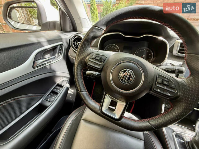 Белый МГ ЗС, объемом двигателя 1.5 л и пробегом 24 тыс. км за 15800 $, фото 21 на Automoto.ua