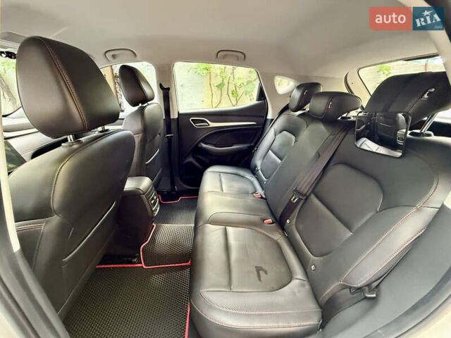 Белый МГ ЗС, объемом двигателя 1.5 л и пробегом 24 тыс. км за 15800 $, фото 16 на Automoto.ua