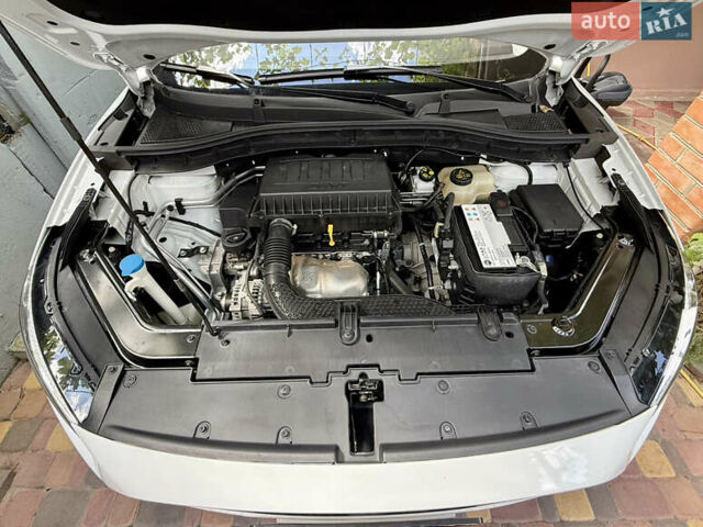 Белый МГ ЗС, объемом двигателя 1.5 л и пробегом 24 тыс. км за 15800 $, фото 27 на Automoto.ua