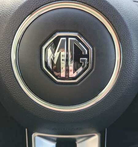 Білий МГ ЗС, об'ємом двигуна 1.5 л та пробігом 7 тис. км за 16700 $, фото 39 на Automoto.ua