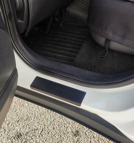 Білий МГ ЗС, об'ємом двигуна 1.5 л та пробігом 7 тис. км за 16700 $, фото 14 на Automoto.ua