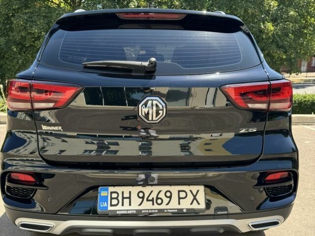 Черный МГ ЗС, объемом двигателя 1.5 л и пробегом 40 тыс. км за 15500 $, фото 2 на Automoto.ua