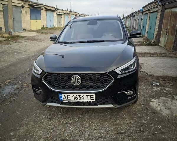 Черный МГ ЗС, объемом двигателя 1.5 л и пробегом 6 тыс. км за 13700 $, фото 2 на Automoto.ua