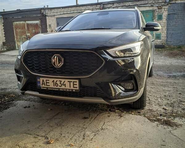 Черный МГ ЗС, объемом двигателя 1.5 л и пробегом 6 тыс. км за 13700 $, фото 1 на Automoto.ua