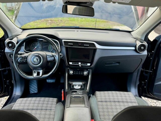Черный МГ ЗС, объемом двигателя 0 л и пробегом 95 тыс. км за 12850 $, фото 3 на Automoto.ua