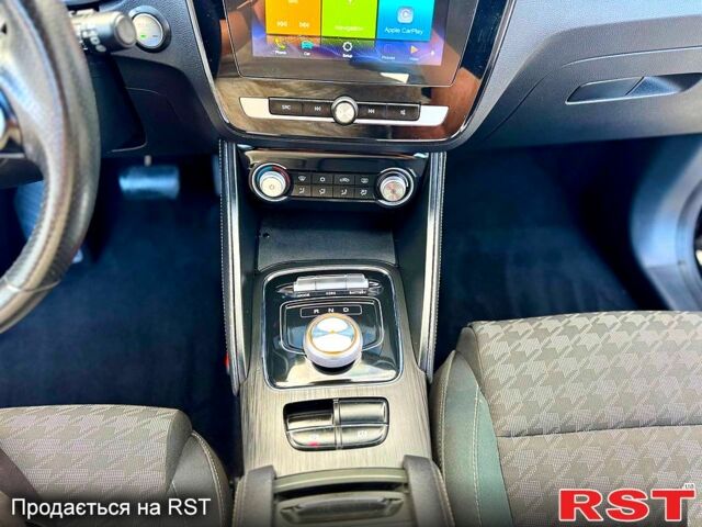 Черный МГ ЗС, объемом двигателя 0.14 л и пробегом 95 тыс. км за 12850 $, фото 9 на Automoto.ua