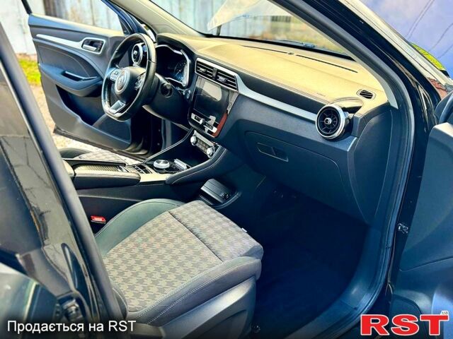 Черный МГ ЗС, объемом двигателя 0.14 л и пробегом 95 тыс. км за 12850 $, фото 6 на Automoto.ua