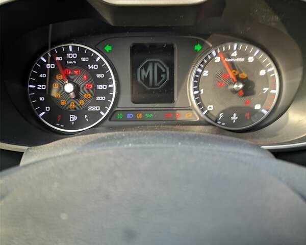 Чорний МГ ЗС, об'ємом двигуна 1.5 л та пробігом 6 тис. км за 13900 $, фото 10 на Automoto.ua