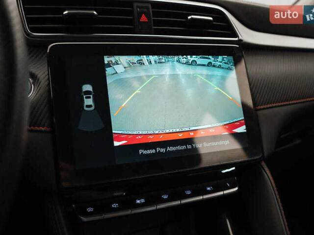 Красный МГ ЗС, объемом двигателя 1.5 л и пробегом 13 тыс. км за 16872 $, фото 19 на Automoto.ua