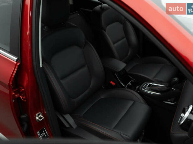 Красный МГ ЗС, объемом двигателя 1.5 л и пробегом 13 тыс. км за 16872 $, фото 2 на Automoto.ua