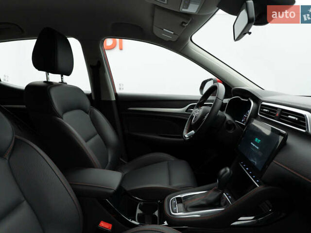 Красный МГ ЗС, объемом двигателя 1.5 л и пробегом 13 тыс. км за 16872 $, фото 1 на Automoto.ua