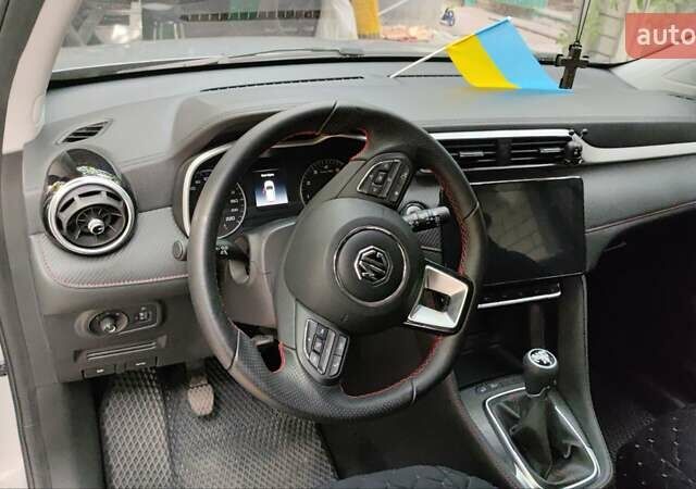 Сірий МГ ЗС, об'ємом двигуна 1.5 л та пробігом 30 тис. км за 15000 $, фото 7 на Automoto.ua