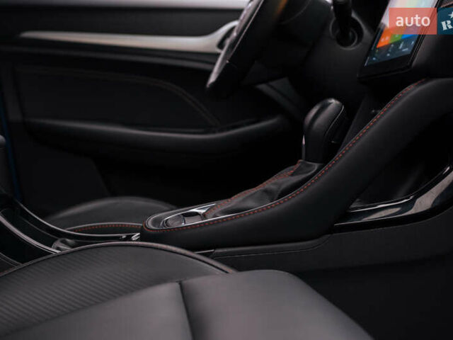 Синій МГ ЗС, об'ємом двигуна 1.5 л та пробігом 45 тис. км за 16000 $, фото 7 на Automoto.ua