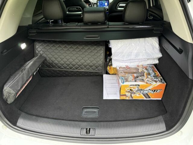 Білий МГ Інша, об'ємом двигуна 1.5 л та пробігом 41 тис. км за 23950 $, фото 10 на Automoto.ua