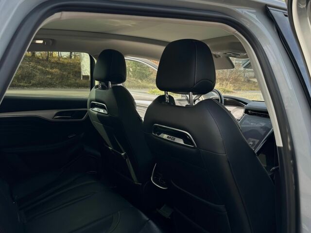 Серый МГ Другая, объемом двигателя 0 л и пробегом 105 тыс. км за 19750 $, фото 9 на Automoto.ua