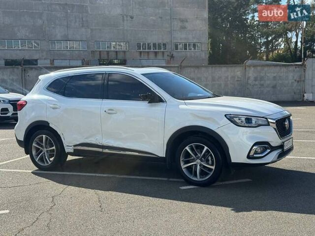 Білий МГ HS, об'ємом двигуна 1.49 л та пробігом 14 тис. км за 10500 $, фото 13 на Automoto.ua