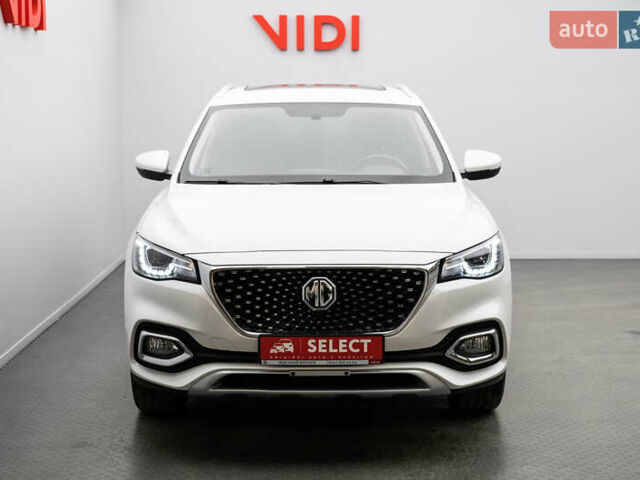 Белый МГ HS, объемом двигателя 1.49 л и пробегом 41 тыс. км за 17360 $, фото 2 на Automoto.ua