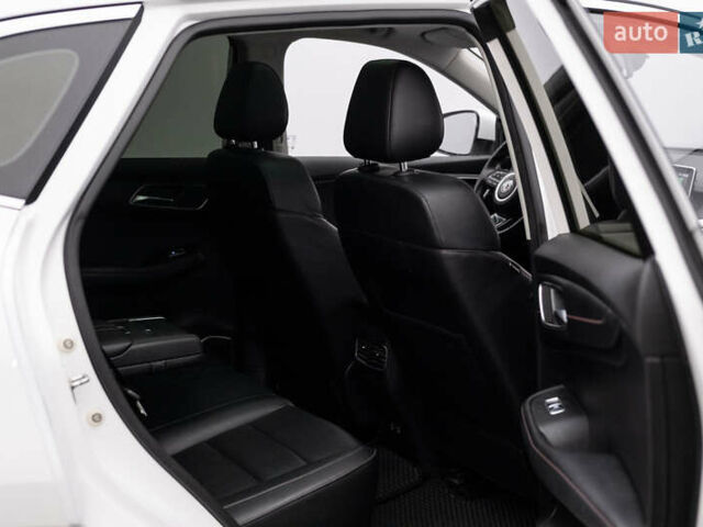 Белый МГ HS, объемом двигателя 1.49 л и пробегом 41 тыс. км за 17360 $, фото 13 на Automoto.ua