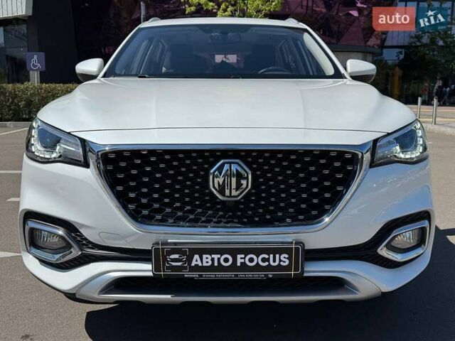 Белый МГ HS, объемом двигателя 1.49 л и пробегом 36 тыс. км за 18490 $, фото 1 на Automoto.ua