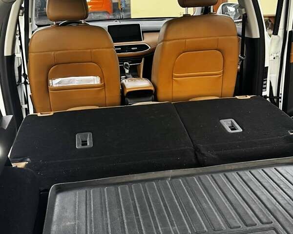 Белый МГ HS, объемом двигателя 1.49 л и пробегом 48 тыс. км за 16500 $, фото 14 на Automoto.ua