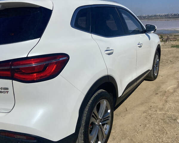 Белый МГ HS, объемом двигателя 2 л и пробегом 30 тыс. км за 21500 $, фото 5 на Automoto.ua