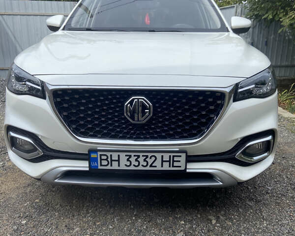 Белый МГ HS, объемом двигателя 2 л и пробегом 30 тыс. км за 19400 $, фото 5 на Automoto.ua