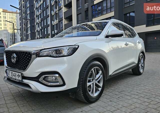 Белый МГ HS, объемом двигателя 1.49 л и пробегом 49 тыс. км за 17500 $, фото 1 на Automoto.ua