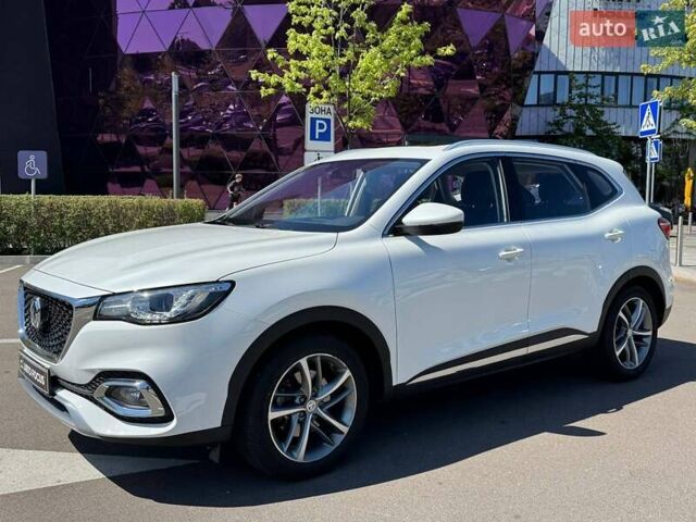 Белый МГ HS, объемом двигателя 1.49 л и пробегом 36 тыс. км за 18490 $, фото 2 на Automoto.ua