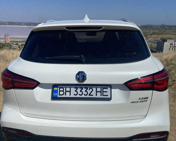 Белый МГ HS, объемом двигателя 2 л и пробегом 30 тыс. км за 21500 $, фото 6 на Automoto.ua