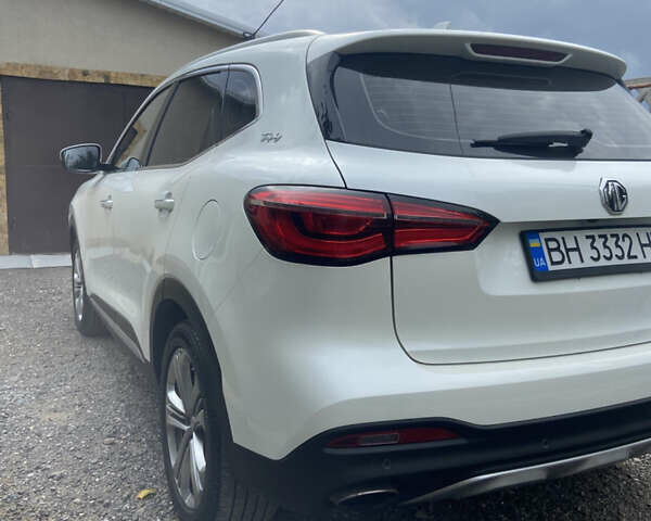 Белый МГ HS, объемом двигателя 2 л и пробегом 30 тыс. км за 19400 $, фото 4 на Automoto.ua