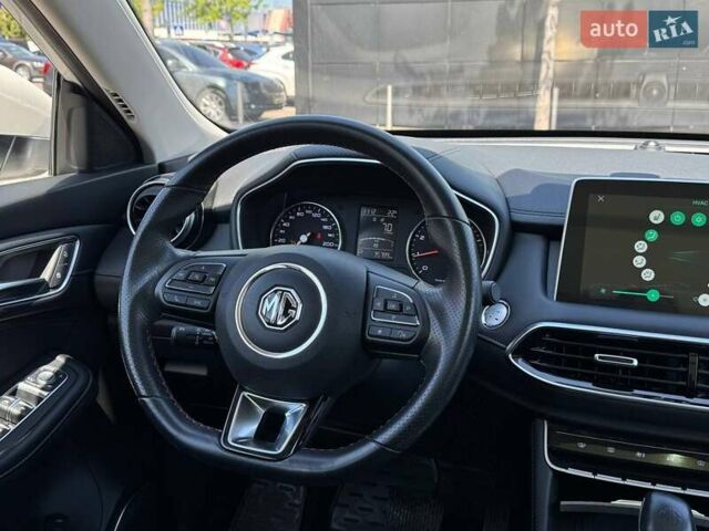 Белый МГ HS, объемом двигателя 1.49 л и пробегом 36 тыс. км за 18490 $, фото 18 на Automoto.ua